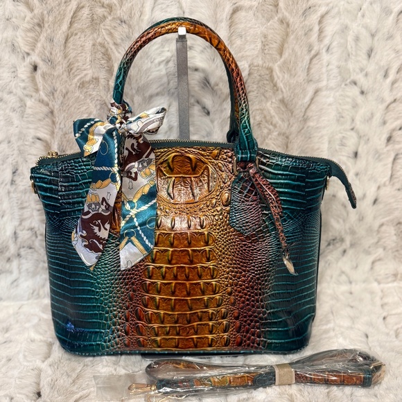 Multi-Color Bag - Picture 2 of 9